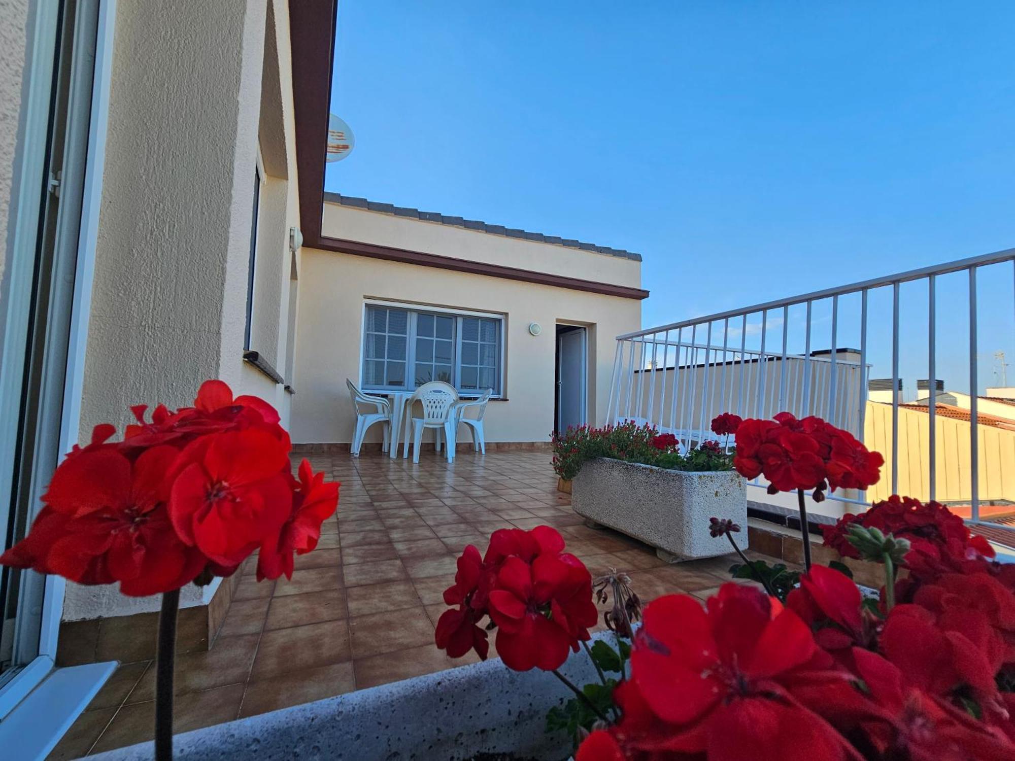 Hotel Blue Spot Malgrat de Mar Exterior photo
