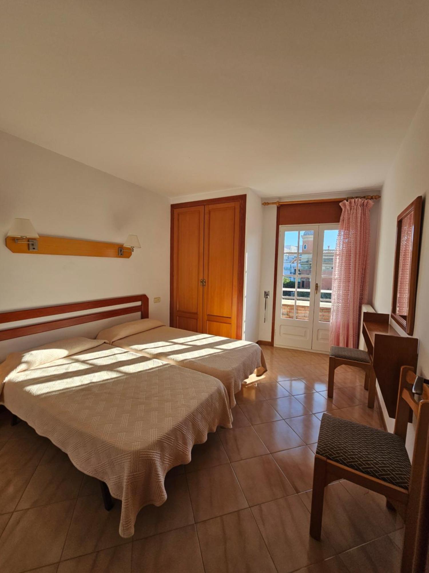 Hotel Blue Spot Malgrat de Mar Exterior photo