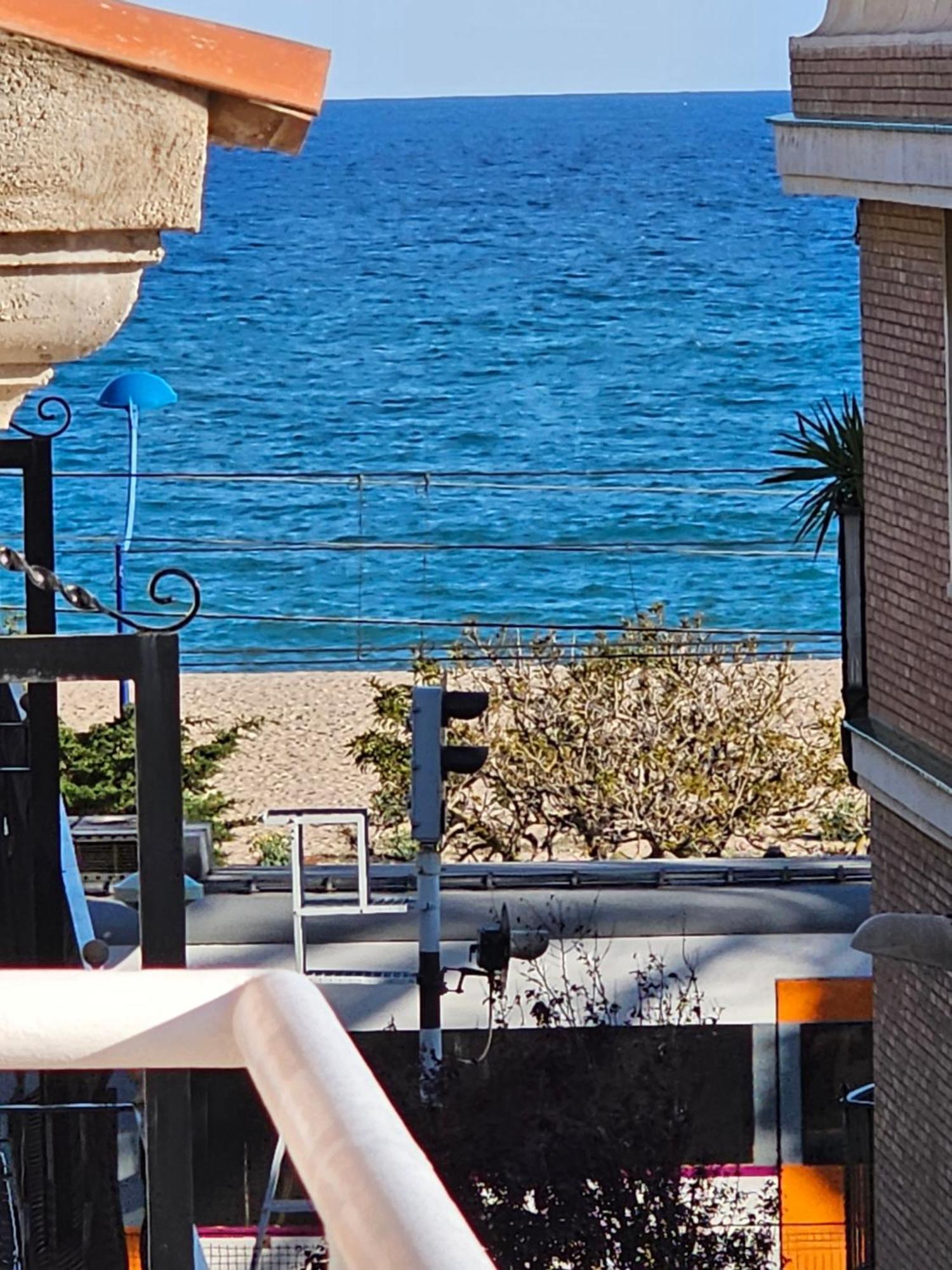 Hotel Blue Spot Malgrat de Mar Exterior photo